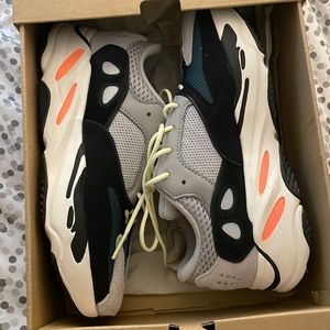 YEEZY Boost 700 V1 kids
